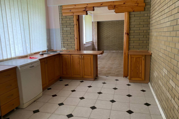 Продажа целостного имущественного комплекса 6 763 м2 в Полтавской области